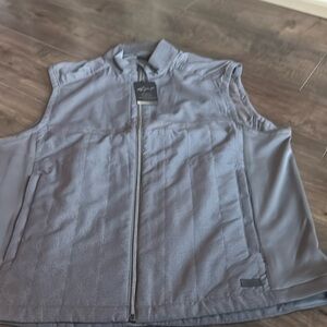 Brand new with tags and original packaging Greg Norman full zip vest extra large